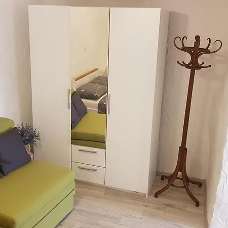 Bionda *