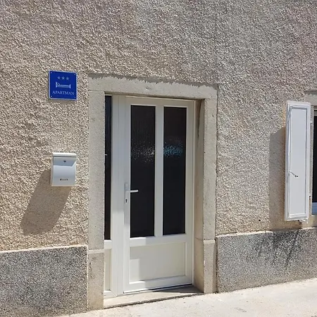 Apartment Bionda Novi Vinodolski